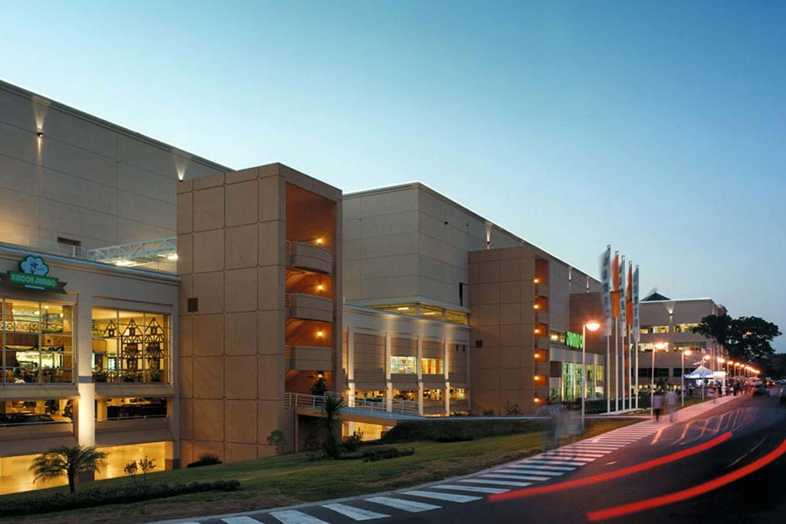 Unicenter Shopping - Cuzzuol