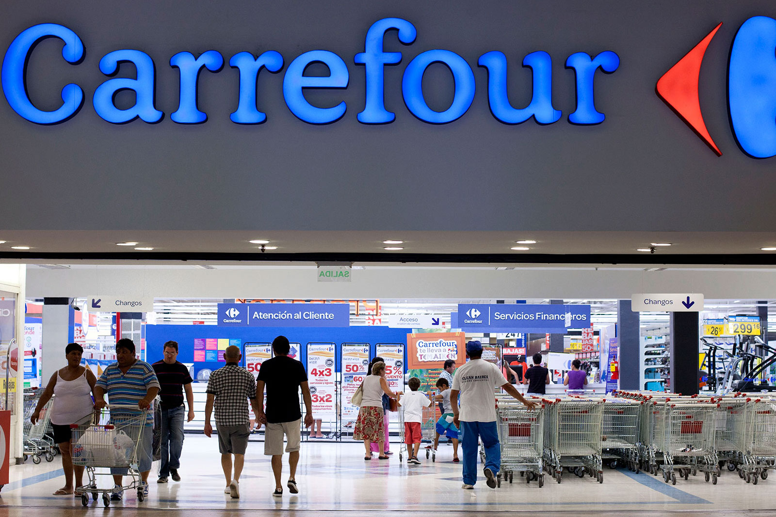  Carrefour Mataderos - Cuzzuol