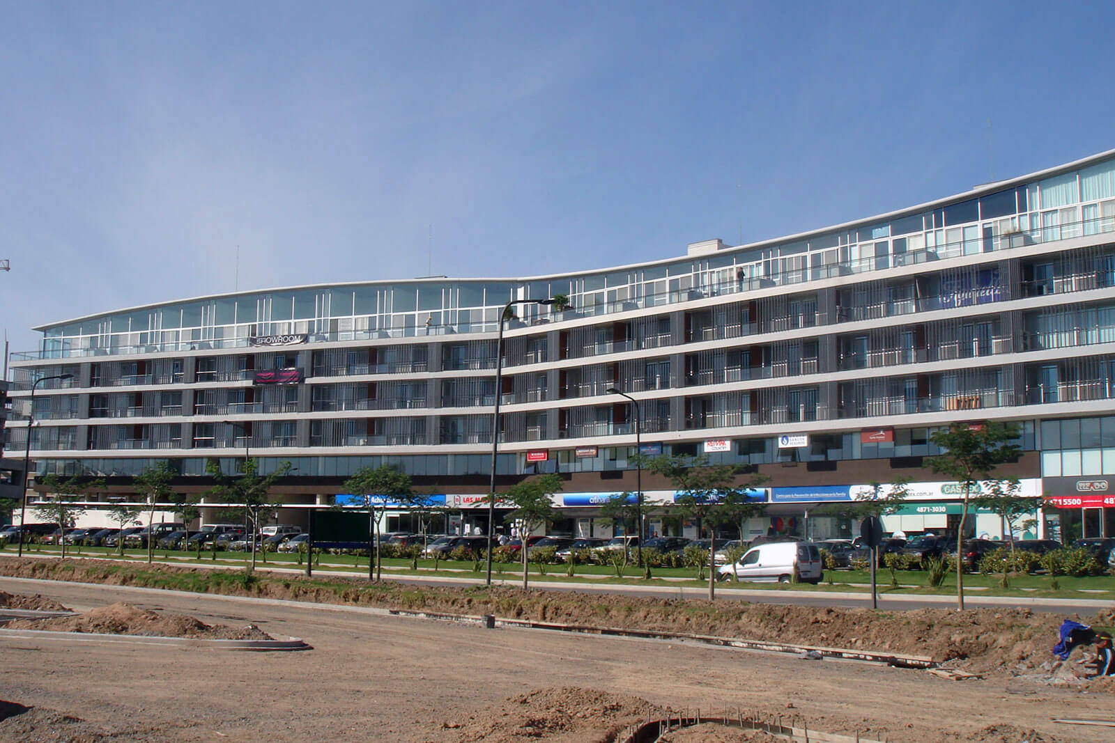 Edificio Puerta Norte - Cuzzuol